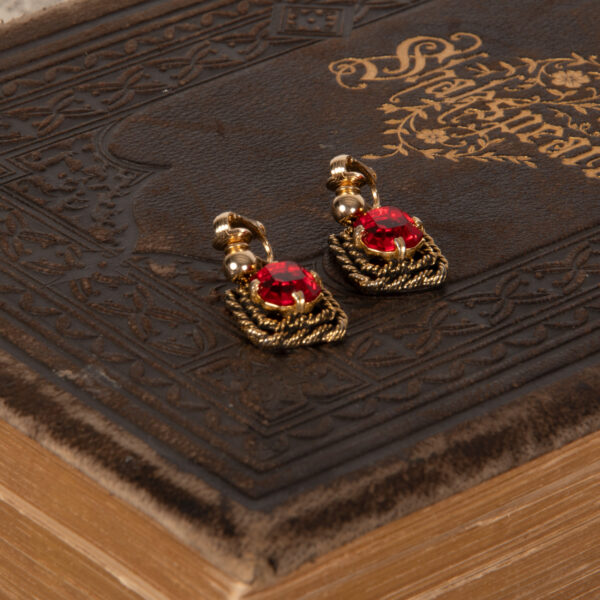 1960s Sarah Coventry Red Majorca Dangle Clip Earrings