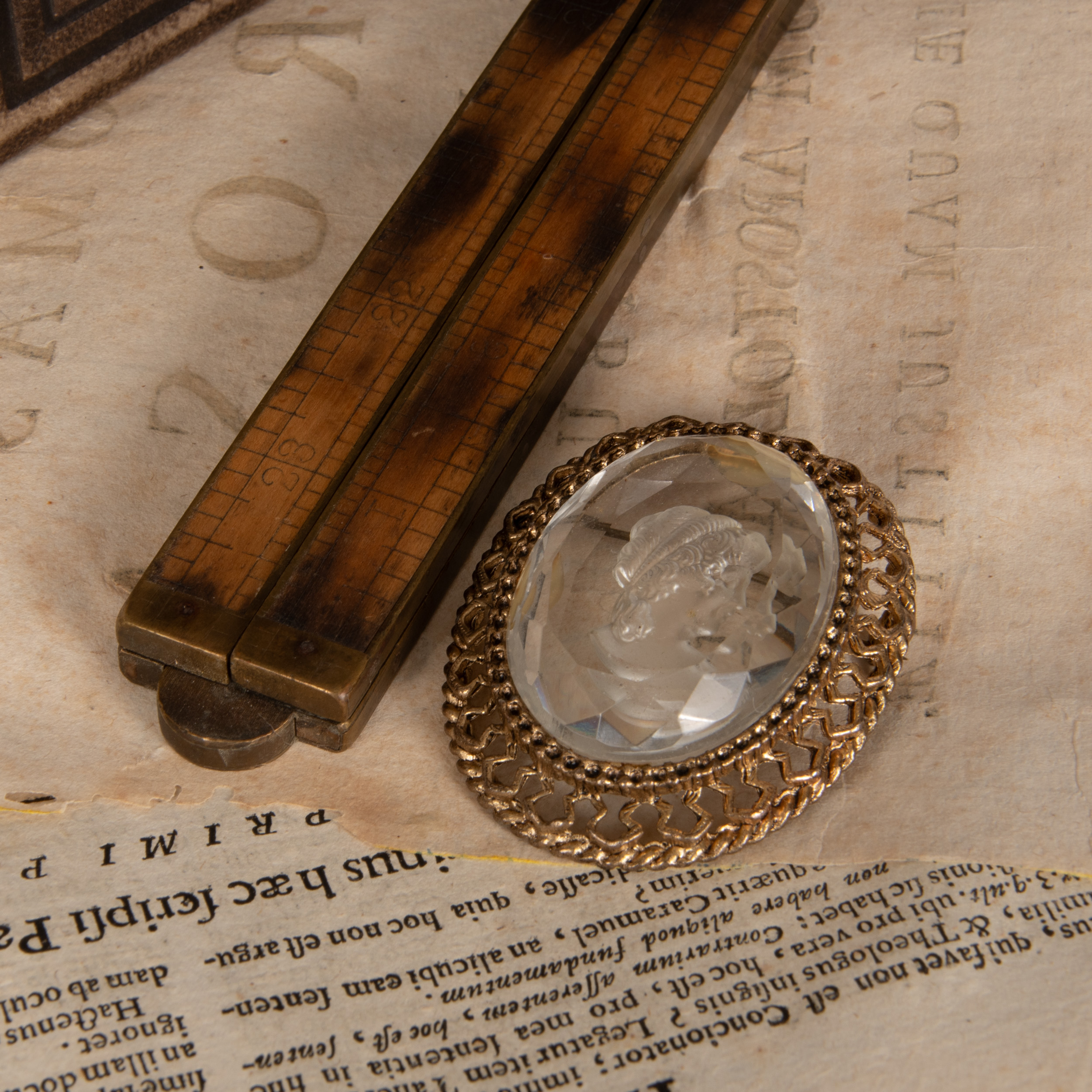 Victorian-style Bevel Reverse Carved Cameo - Image 4